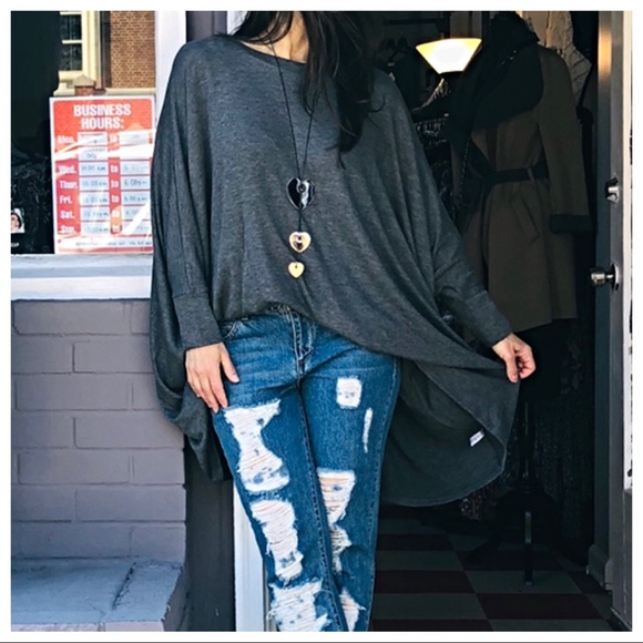 ✨LAST ONE ✨Oversized charcoal knit tunic top - Picture 6 of 7